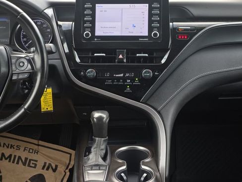 Certified 2023 Toyota Camry SE FWD image 19