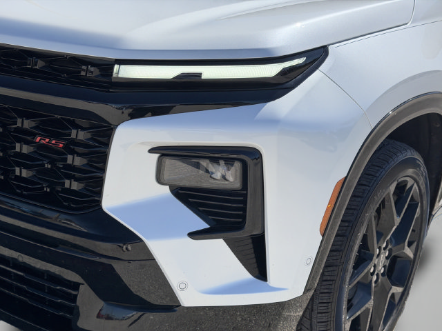 Certified 2024 Chevrolet Traverse RS FWD image 12