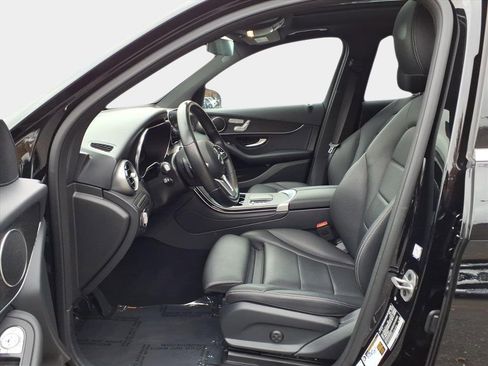 Used 2022 Mercedes-Benz GLC 300 GLC 300 image 11
