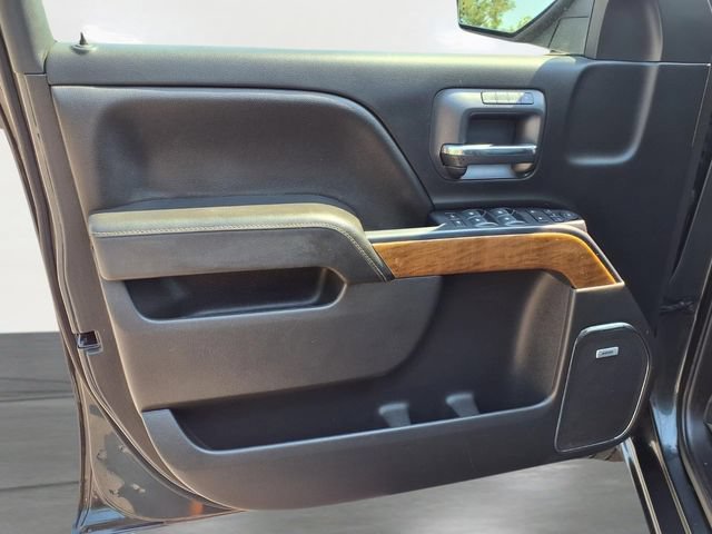 Used 2018 Chevrolet Silverado 1500 LTZ w/ Sport Package AWD/4WD image 11