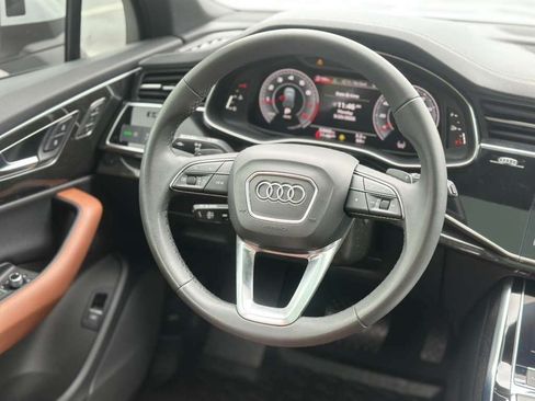 Used 2023 Audi Q7 2.0T Premium w/ Convenience Package AWD/4WD image 12