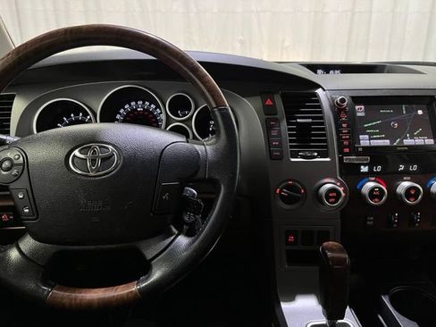 Used 2013 Toyota Tundra Platinum AWD/4WD image 20