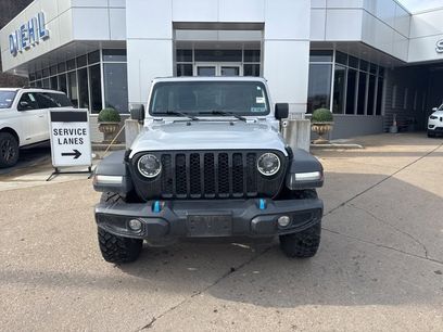 Used 2023 Jeep Wrangler Unlimited w/ Cold Weather Group