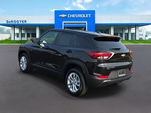 New 2026 Chevrolet TrailBlazer LS w/ LS Convenience Package AWD/4WD image 8