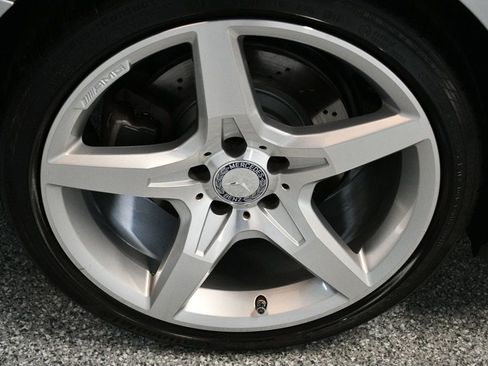 Used 2014 Mercedes-Benz SL 550 image 30