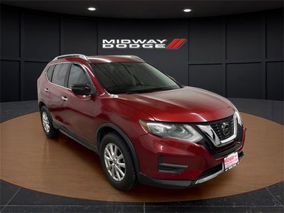 Used 2018 Nissan Rogue SV w/ Premium Package