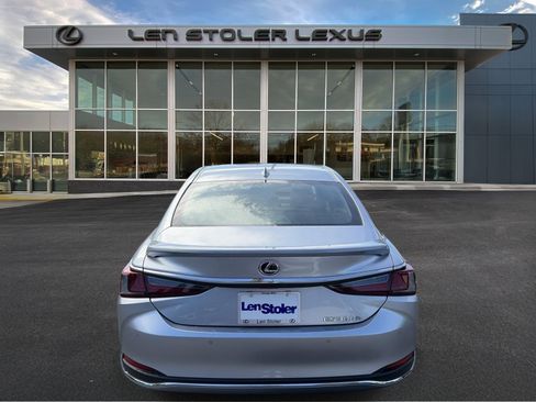 Certified 2025 Lexus ES 300h w/ Premium Package FWD image 5