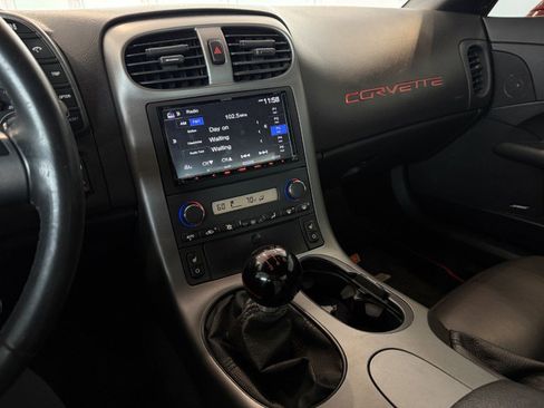 Used 2007 Chevrolet Corvette Z06 w/ Preferred Equipment Group RWD image 25