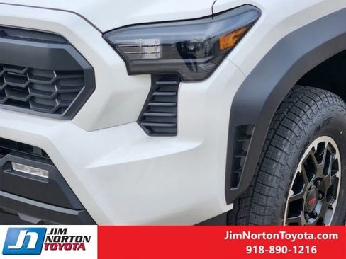 New 2026 Toyota Tacoma TRD Off-Road image 7