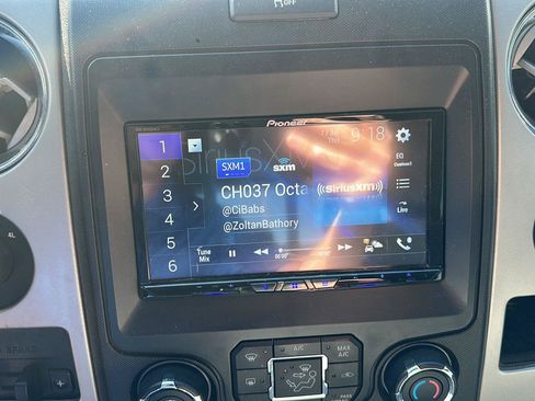 Used 2014 Ford F150 XLT w/ Equipment Group 302A Luxury AWD/4WD image 17