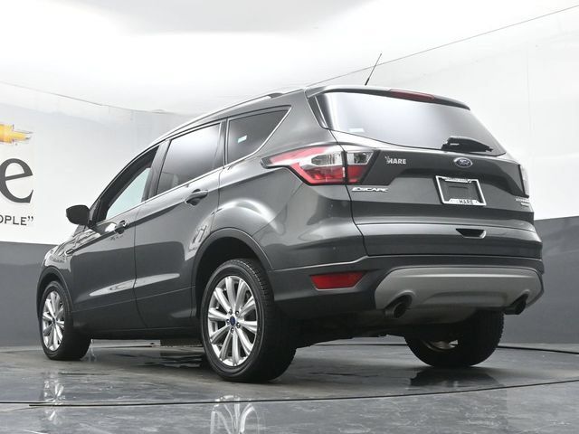 Used 2017 Ford Escape Titanium FWD image 5