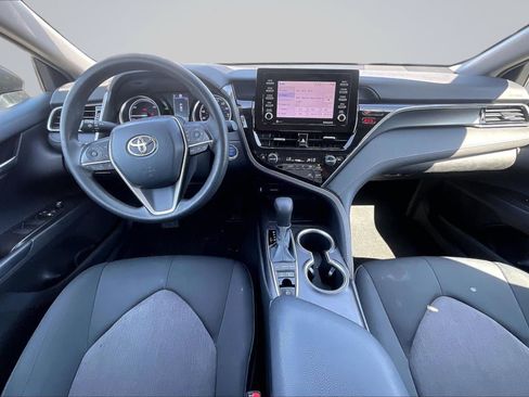Used 2021 Toyota Camry LE FWD image 16