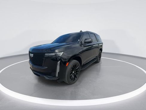 Used 2023 Cadillac Escalade Sport Platinum w/ LPO, ONYX Package AWD/4WD image 4