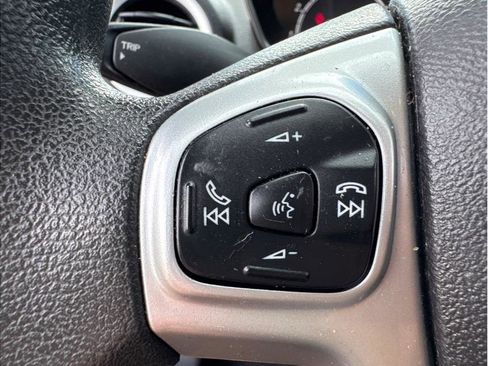 Used 2019 Ford Fiesta SE image 17