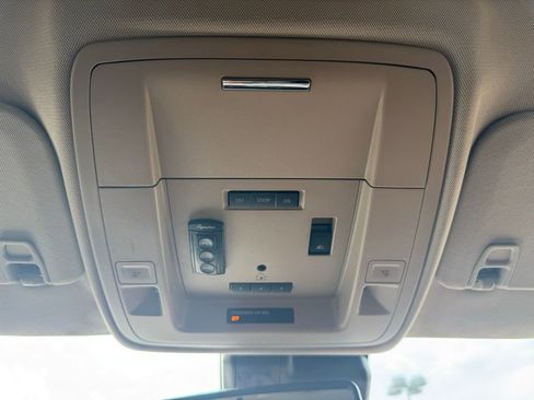 Certified 2018 Chevrolet Silverado 1500 High Country image 28