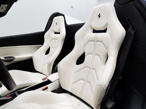 Used 2017 Ferrari 488 Spider RWD image 30