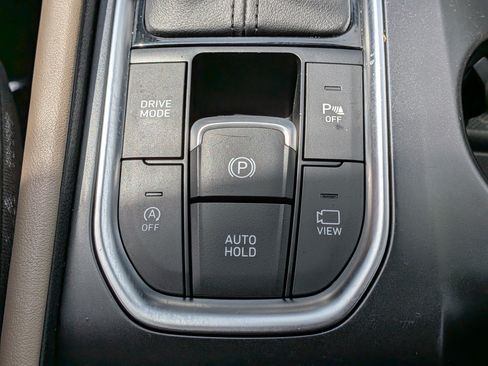 Used 2020 Hyundai Santa Fe Limited w/ Cargo Package FWD image 33