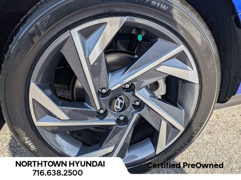 Certified 2025 Hyundai Elantra Sport FWD image 38