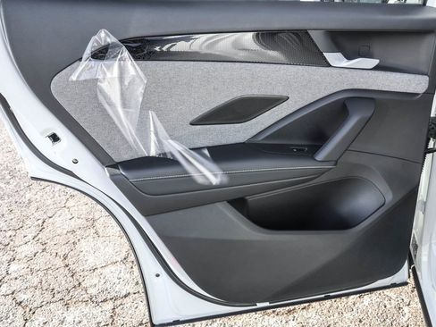 New 2026 Volkswagen Tiguan S image 31