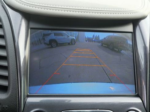 Used 2015 Chevrolet Impala LT w/ Convenience Package image 28