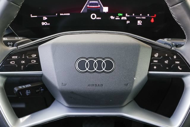 Certified 2025 Audi Q5 Premium AWD/4WD image 10