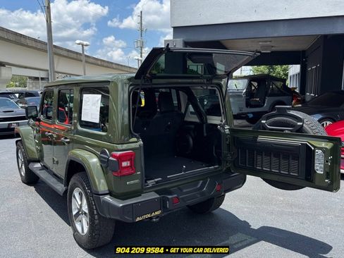 Used 2021 Jeep Wrangler Unlimited Sahara AWD/4WD image 29