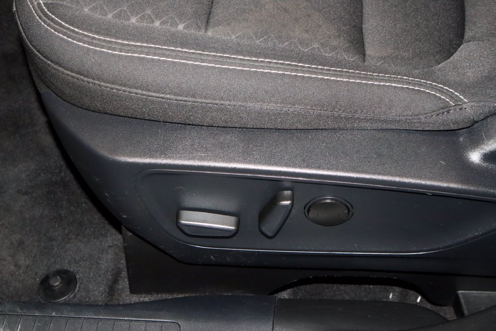 Certified 2024 Ford Escape Active AWD/4WD image 24