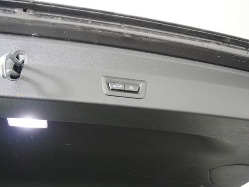 Used 2024 BMW X3 sDrive30i image 17