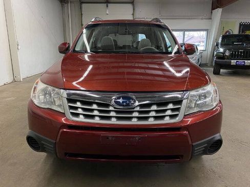 Used 2012 Subaru Forester 2.5X Premium w/ All-Weather Pkg AWD/4WD image 7