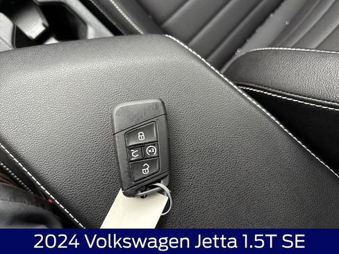 Used 2024 Volkswagen Jetta SE w/ Panoramic Sunroof Package image 26