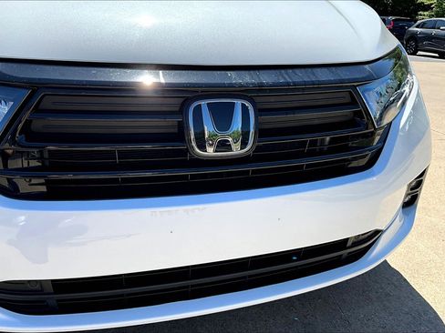 Used 2023 Honda Odyssey Sport image 34