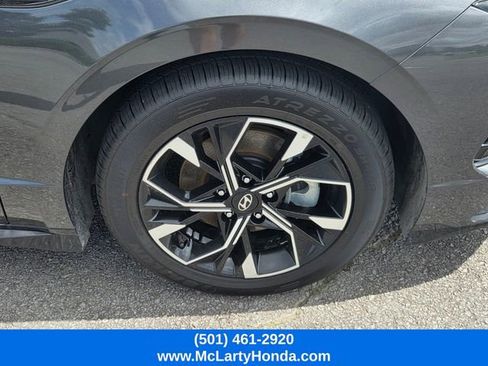 Used 2025 Hyundai Sonata SEL FWD image 16