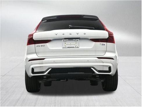 New 2026 Volvo XC60 T8 Ultra AWD/4WD image 24