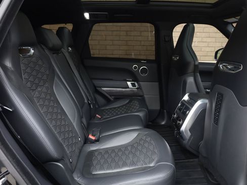 Used 2019 Land Rover Range Rover Sport SVR AWD/4WD image 26