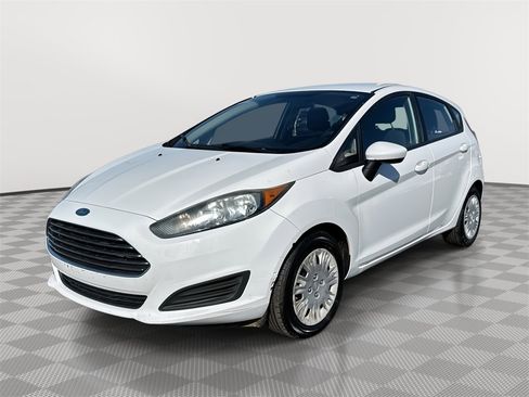 Used 2016 Ford Fiesta S image 1