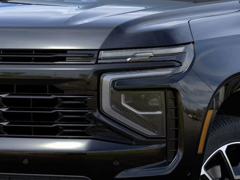 New 2026 Chevrolet Suburban RST image 10