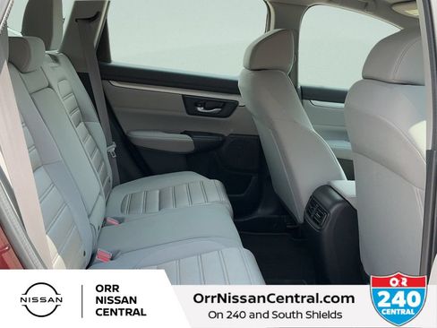 Used 2018 Honda CR-V LX image 12