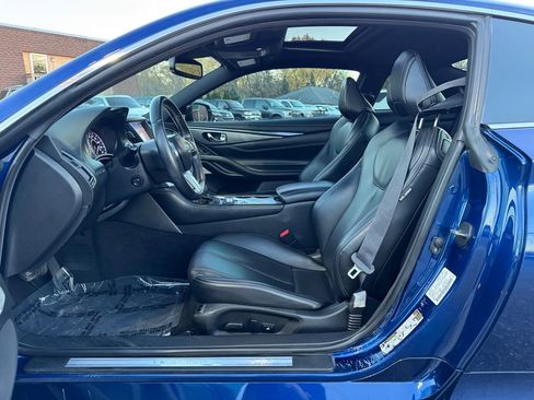 Used 2017 INFINITI Q60 2.0t w/ Premium Plus Package 2.0T image 17