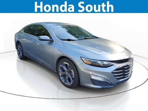 Used 2024 Chevrolet Malibu LT image 1