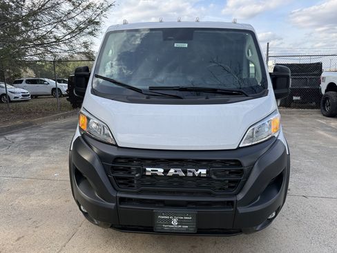 Used 2024 RAM ProMaster 1500 w/ Convenience Group image 2