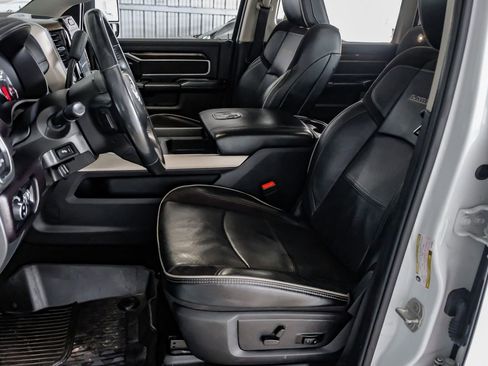 Used 2024 RAM 3500 Laramie w/ Bed Utility Group image 29