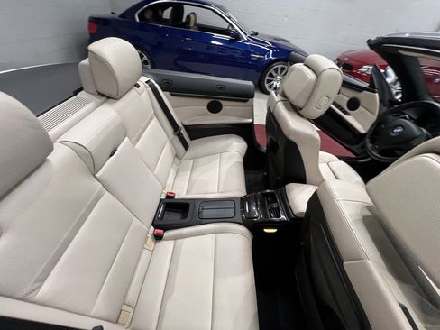 Used 2013 BMW 335i Convertible image 55