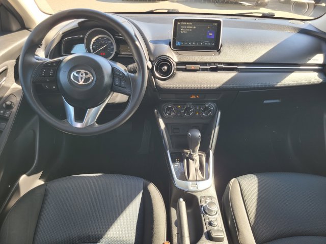 Used 2017 Toyota Yaris iA FWD image 14