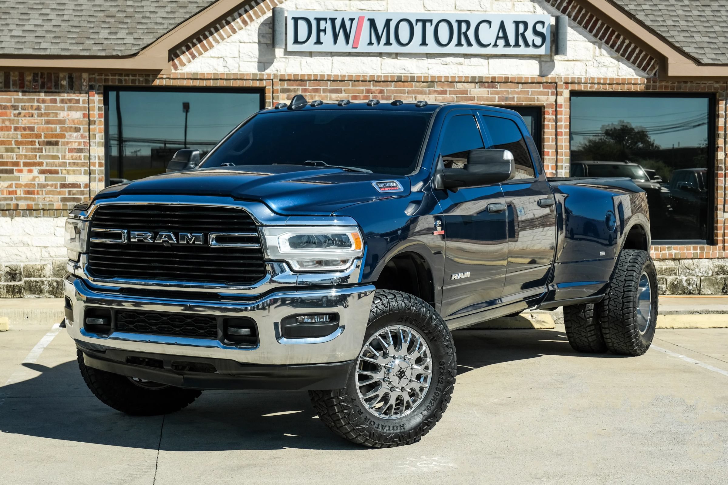 Used 2019 RAM 3500 Tradesman w/ Towing Technology Group AWD/4WD image 2