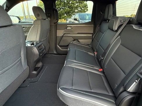 New 2026 GMC Sierra EV Elevation image 15