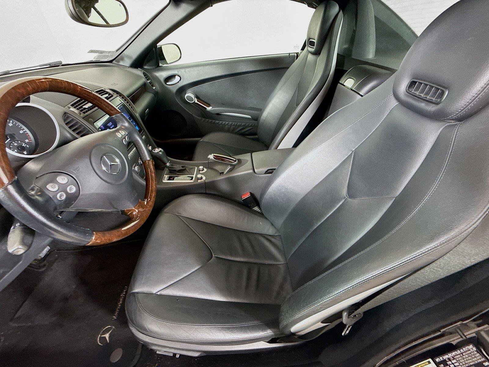 Used 2007 Mercedes-Benz SLK 280 image 2