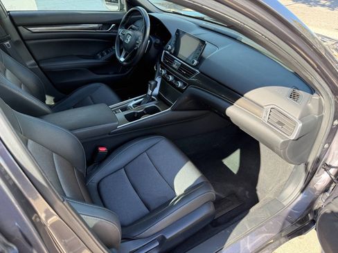 Used 2019 Honda Accord Sport image 24