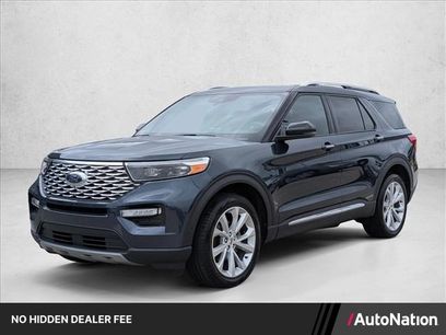 Certified 2024 Ford Explorer Platinum w/ Technology Package