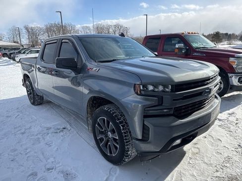 Used 2020 Chevrolet Silverado 1500 RST image 2