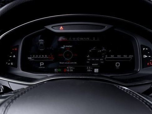 Used 2025 Audi RS 7 Performance image 38